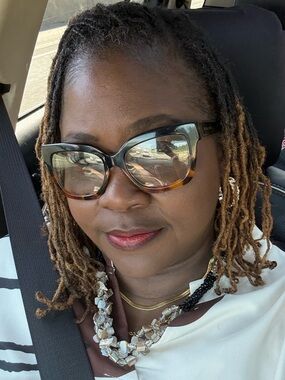 Meet your Posher, Erica